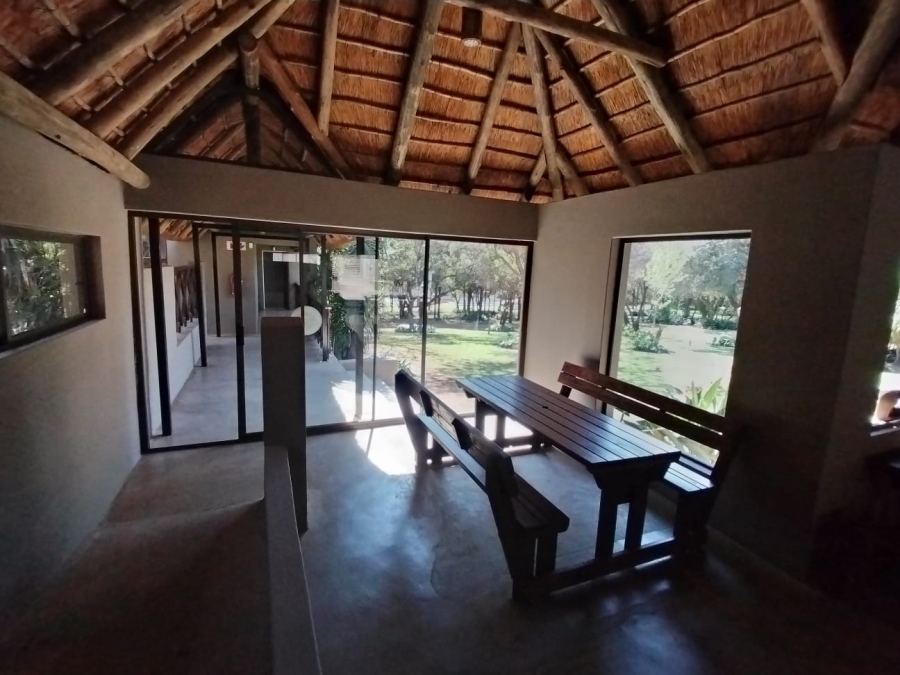 Commercial Property for Sale in Zoutpansdrift A H North West